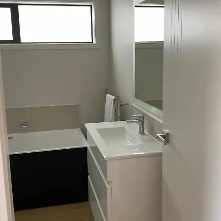 Newly Built House Villa Lower Hutt Exterior photo